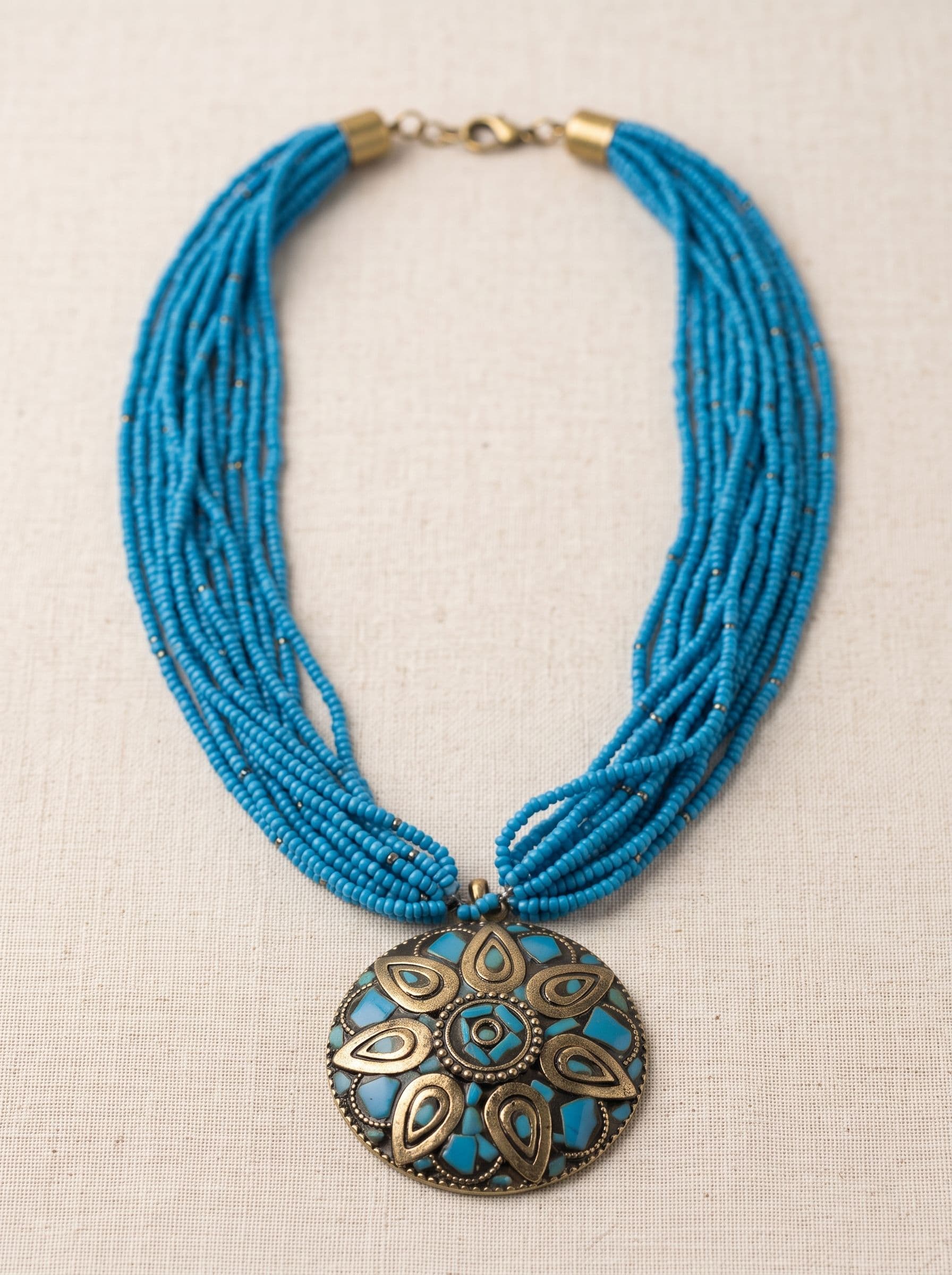 POTE NECKLACE AND PENDANT ROUND MIX alternate